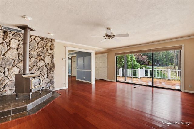 10968 Juanita Ct, Grass Valley, CA 95949