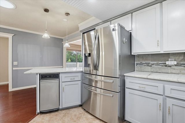 10968 Juanita Ct, Grass Valley, CA 95949