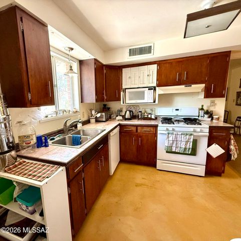 119 S Avenida Del Porvenir, Tucson, AZ 85745