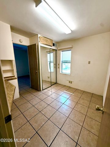 119 S Avenida Del Porvenir, Tucson, AZ 85745