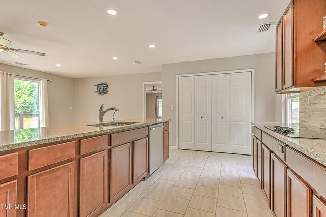 4125 Pine Orchard Road, Butler, TN 37640