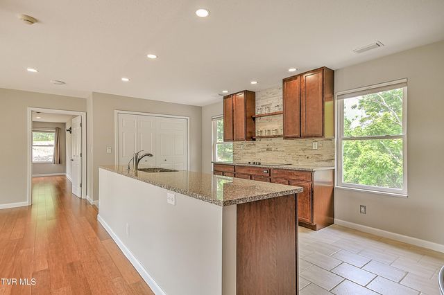 4125 Pine Orchard Road, Butler, TN 37640