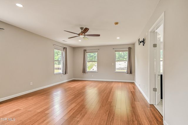 4125 Pine Orchard Road, Butler, TN 37640