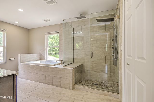 4125 Pine Orchard Road, Butler, TN 37640