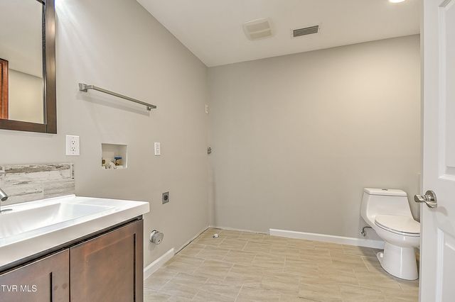 4125 Pine Orchard Road, Butler, TN 37640
