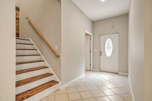 4125 Pine Orchard Road, Butler, TN 37640