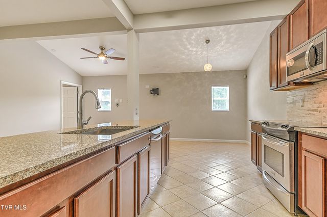 4125 Pine Orchard Road, Butler, TN 37640