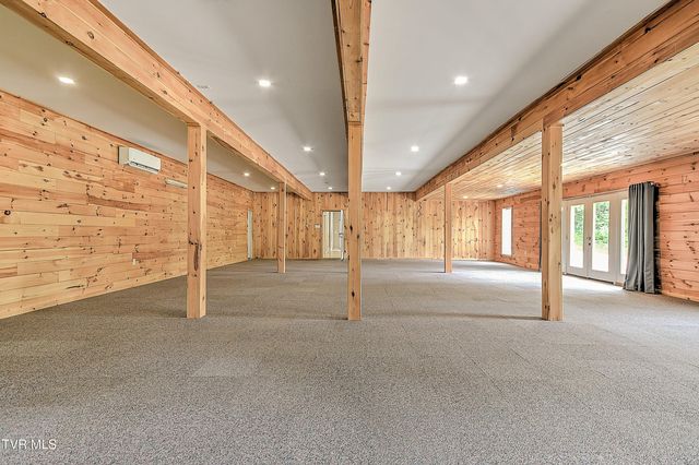 4125 Pine Orchard Road, Butler, TN 37640