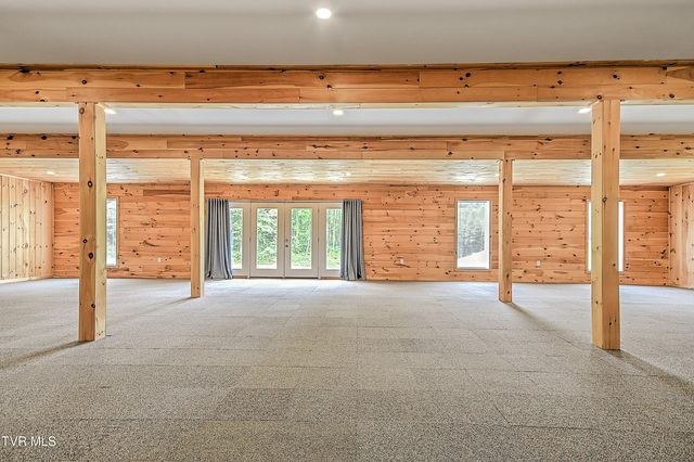 4125 Pine Orchard Road, Butler, TN 37640