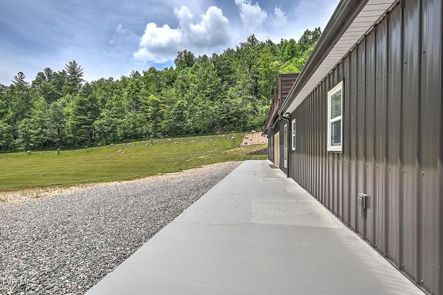 4125 Pine Orchard Road, Butler, TN 37640