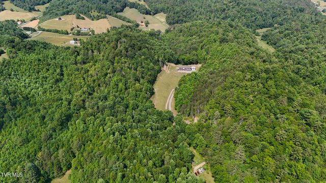 4125 Pine Orchard Road, Butler, TN 37640