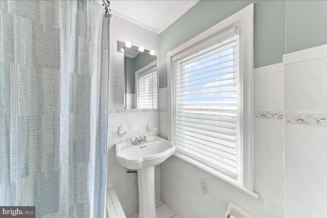 1228 COBBS ST, Drexel Hill, PA 19026