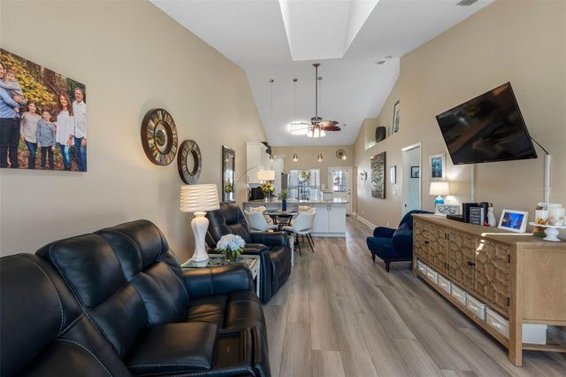 193 SUN ISLE CIRCLE, Treasure Island, FL 33706