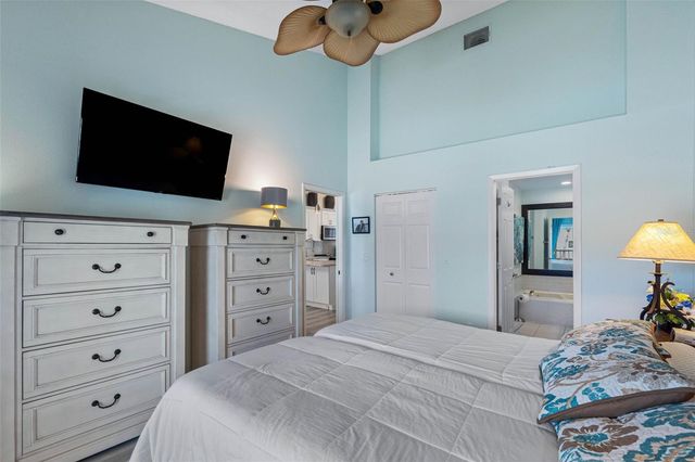 193 SUN ISLE CIRCLE, Treasure Island, FL 33706