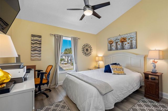 193 SUN ISLE CIRCLE, Treasure Island, FL 33706