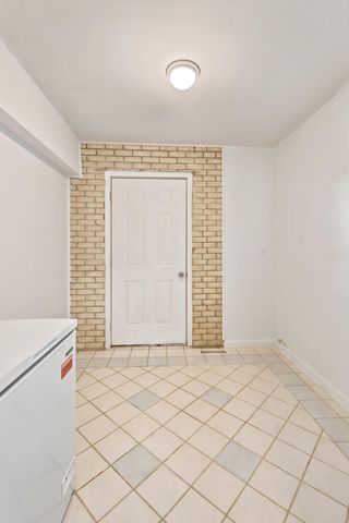 225 Nickell Heights Road, Paducah, KY 42003
