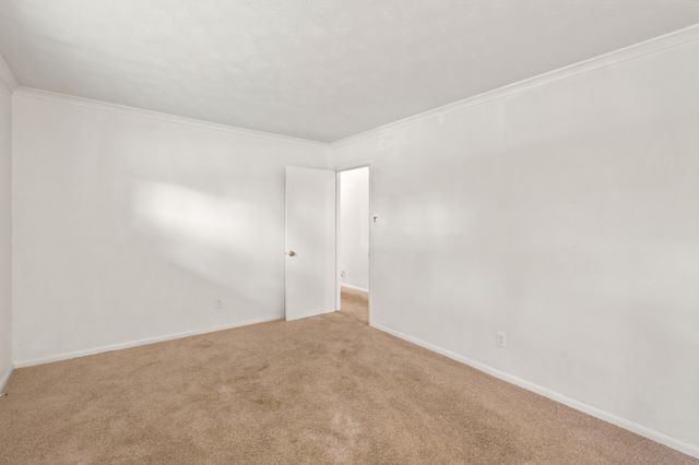 225 Nickell Heights Road, Paducah, KY 42003