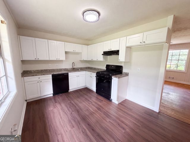 1375 NW South Hicks Circle, Conyers, GA 30012