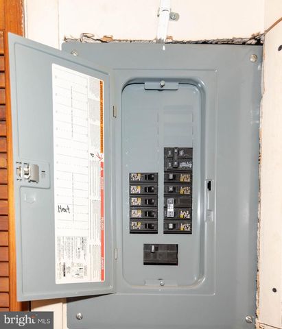 46 W BIDDLE ST, Baltimore, MD 21201