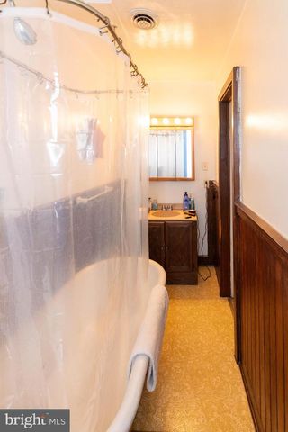 46 W BIDDLE ST, Baltimore, MD 21201