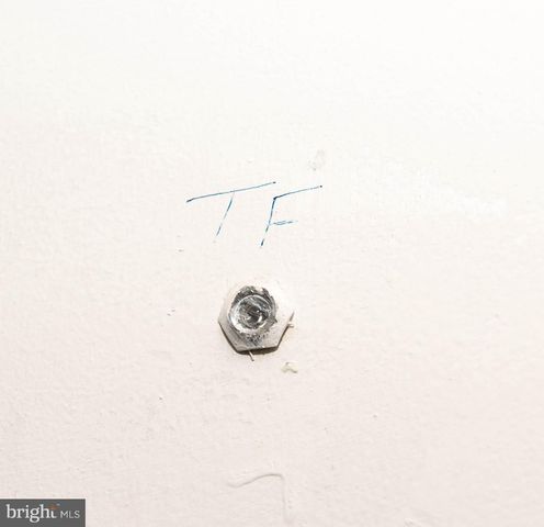 46 W BIDDLE ST, Baltimore, MD 21201