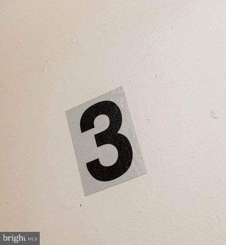 46 W BIDDLE ST, Baltimore, MD 21201