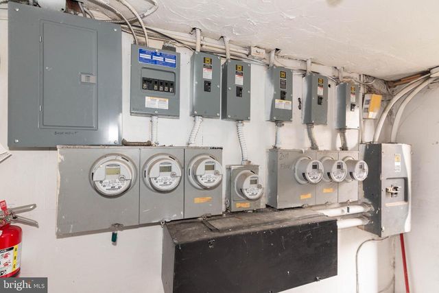 46 W BIDDLE ST, Baltimore, MD 21201