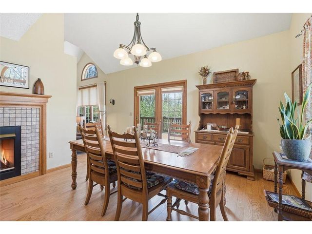 208 Country Oaks Road, River Falls, WI 54022