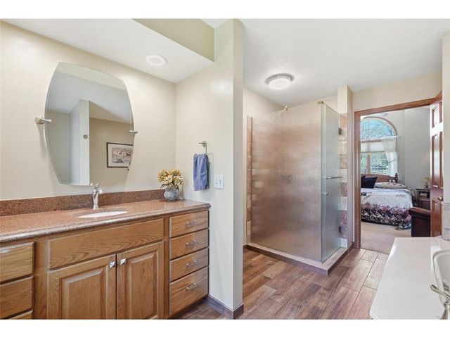 208 Country Oaks Road, River Falls, WI 54022