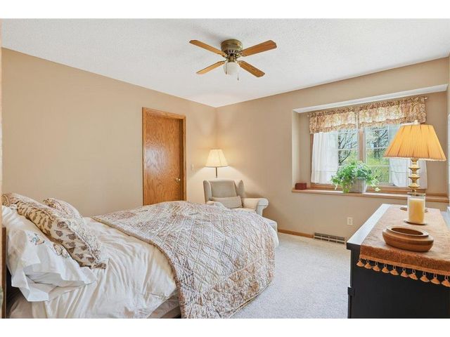 208 Country Oaks Road, River Falls, WI 54022