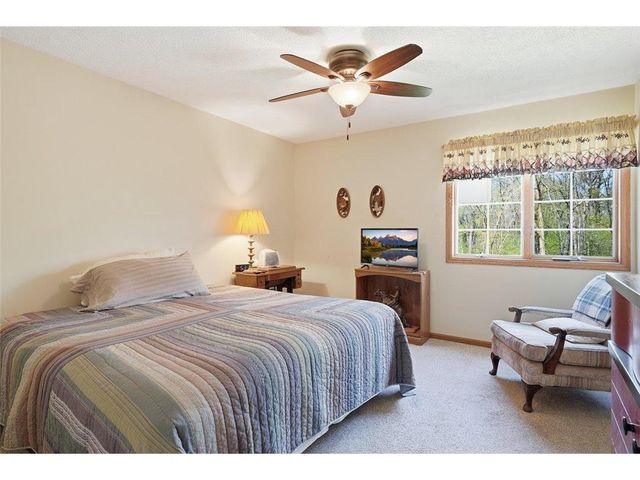 208 Country Oaks Road, River Falls, WI 54022