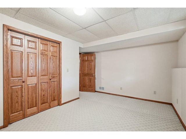 208 Country Oaks Road, River Falls, WI 54022
