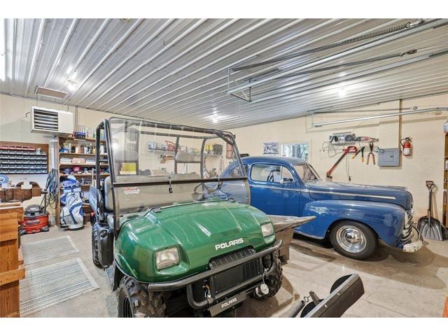 208 Country Oaks Road, River Falls, WI 54022