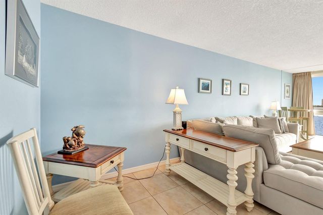 301 Lake Shore Drive 503, Lake Park, FL 33403