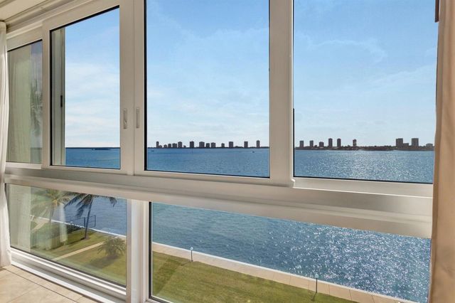 301 Lake Shore Drive 503, Lake Park, FL 33403
