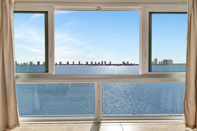 301 Lake Shore Drive 503, Lake Park, FL 33403