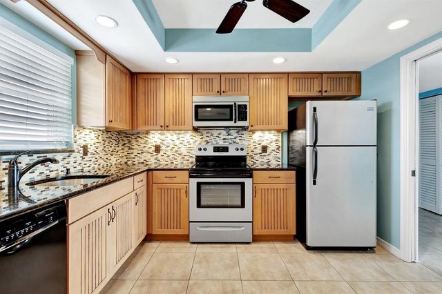 301 Lake Shore Drive 503, Lake Park, FL 33403