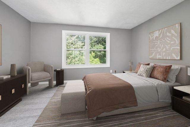 610 S Franklin St F302, Holbrook, MA 02343