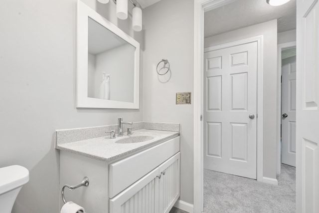 610 S Franklin St F302, Holbrook, MA 02343