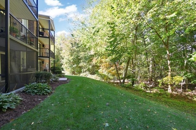 610 S Franklin St F302, Holbrook, MA 02343
