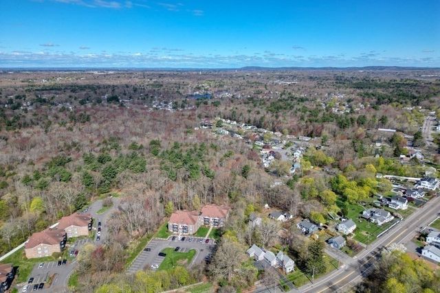 610 S Franklin St F302, Holbrook, MA 02343