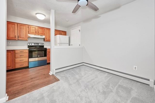 610 S Franklin St F302, Holbrook, MA 02343