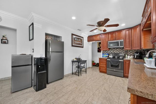 398 Minnesota Ave, El Cajon, CA 92020