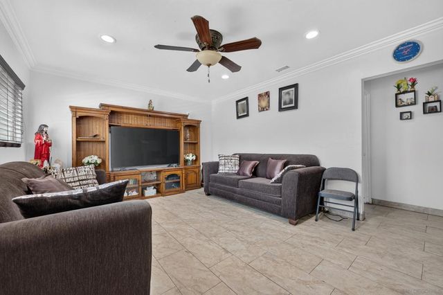 398 Minnesota Ave, El Cajon, CA 92020