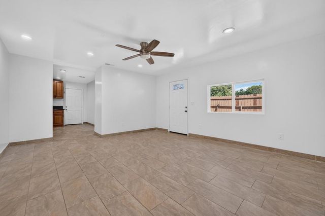 398 Minnesota Ave, El Cajon, CA 92020