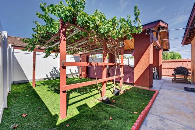 398 Minnesota Ave, El Cajon, CA 92020