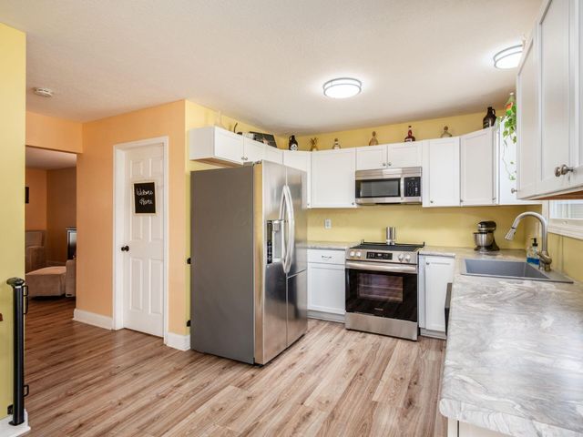 128 Granite Drive, Delaware, OH 43015