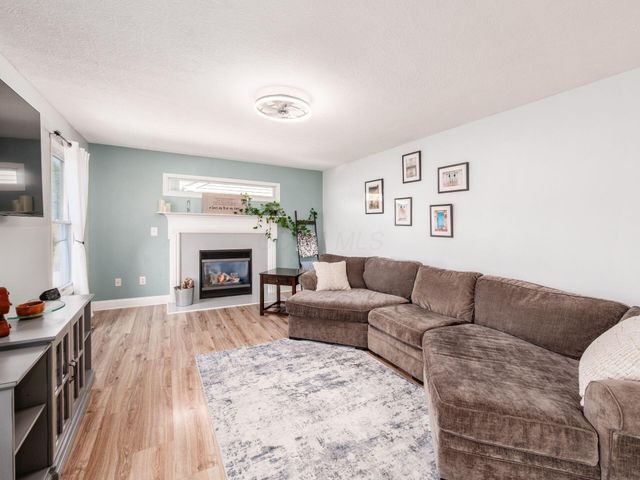 128 Granite Drive, Delaware, OH 43015