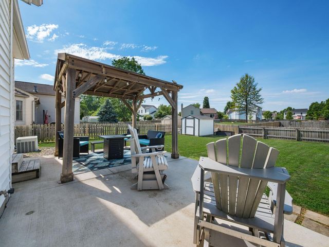 128 Granite Drive, Delaware, OH 43015