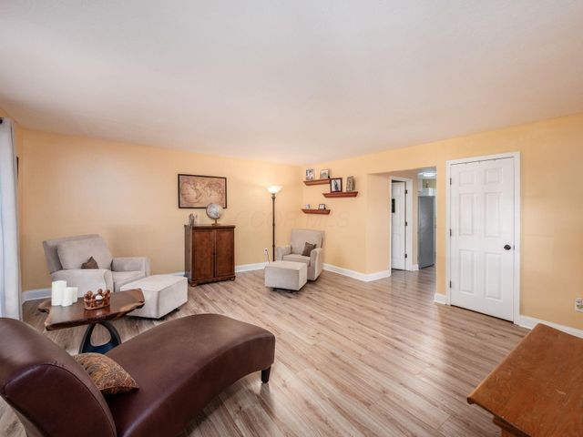 128 Granite Drive, Delaware, OH 43015
